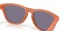 Oakley Frogskins Sonnenbrille Matte Ginger Prizm Grey