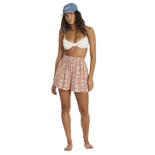 Sisstrevolution Oceanside Woven Short Henna