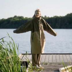 Wave Hawaii Waterproof Strom Robe Yukon Green